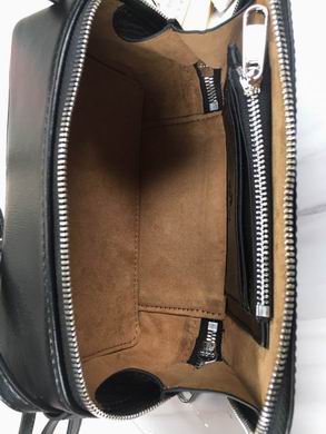 WD671674   18X10X7  (2)